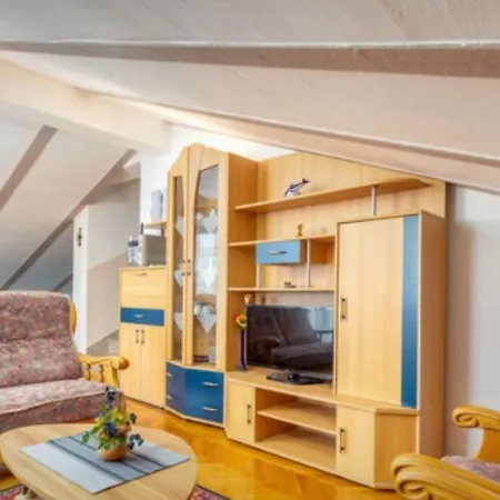 Vakantiehuis Mit Beheiztem Pool By Interhome *