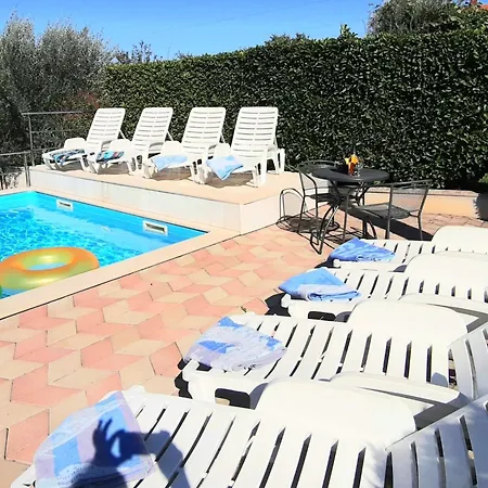 Vakantiehuis Mit Beheiztem Pool By Interhome Kaštel