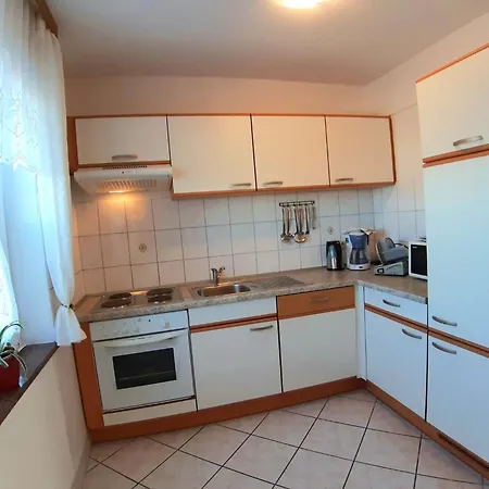 Mit Beheiztem Pool By Interhome Vakantiehuis *