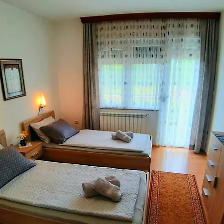 Mit Beheiztem Pool By Interhome Vakantiehuis